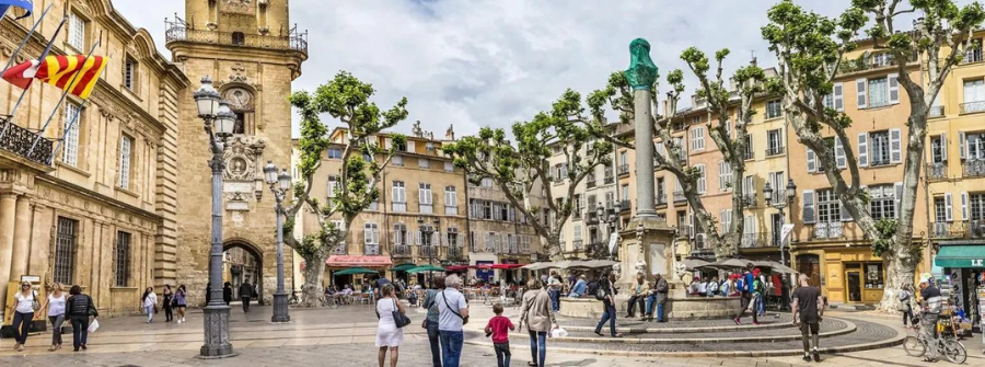 1 of 1, beautiful square in Aix-en-Provence with fountain